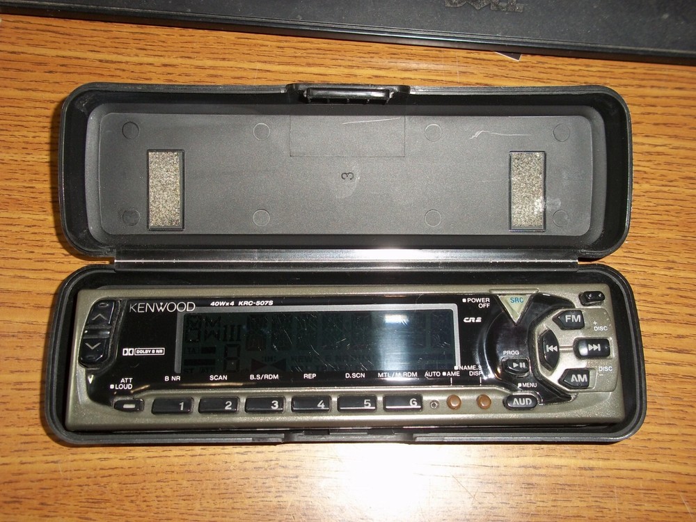 Kenwood KRC-507s Replacement Detatchable Faceplate Untested with case