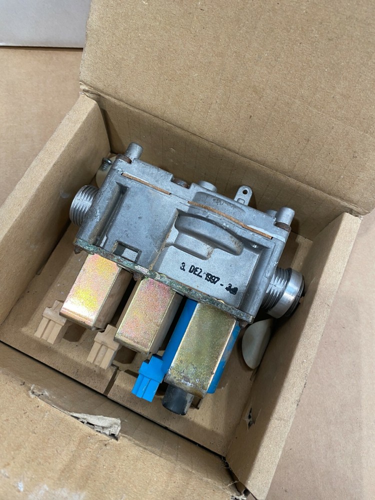 Gas housing nat natural screw 23KW ref. Bosch gas housing 87470