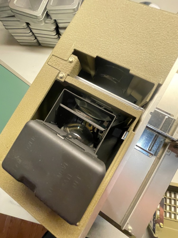Argus Slide Projector 500 Electromatic Model 58