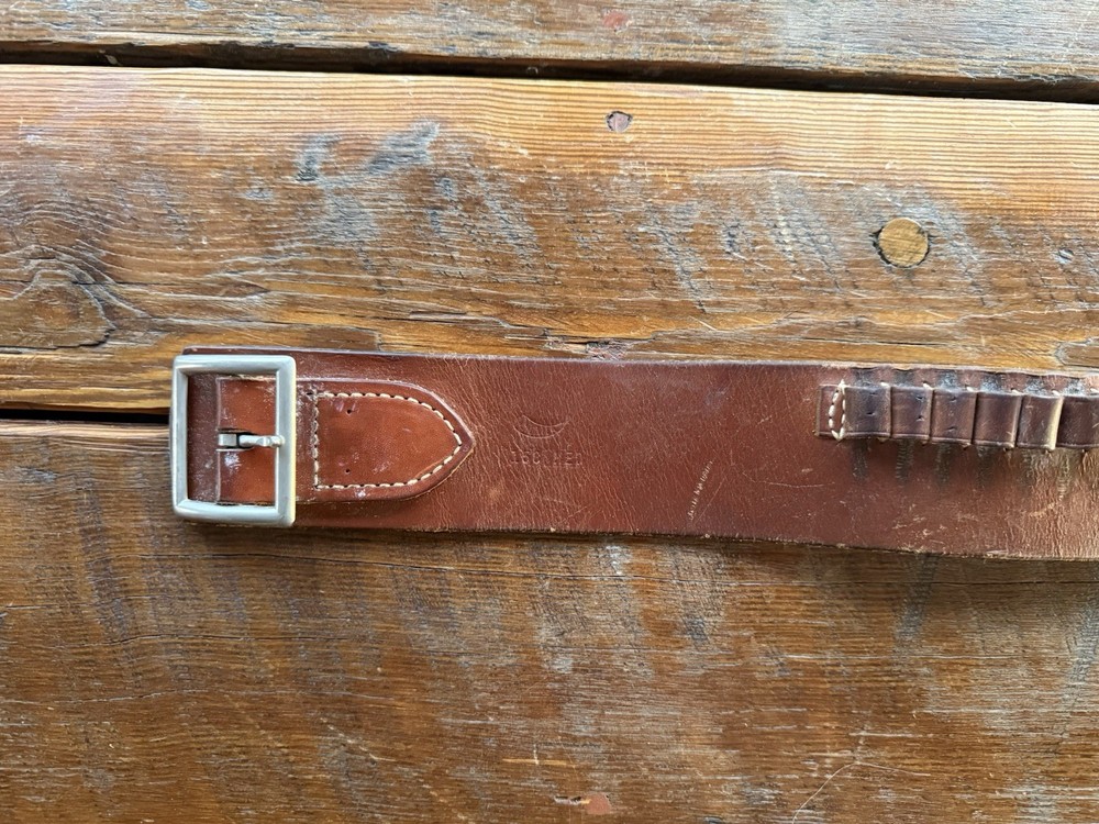 Vintage HUNTER leather Bullet Belt