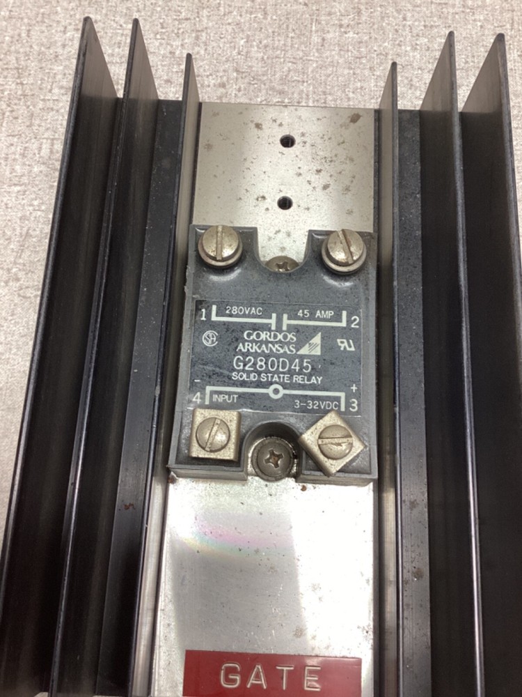 Gordos G480D50 Solid State Relay with base. #101H72FML