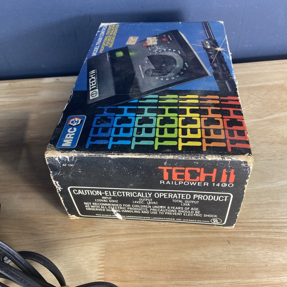 MRC Tech II RAILPOWER 1400 Trainpower Powerpack In Original Box Untested