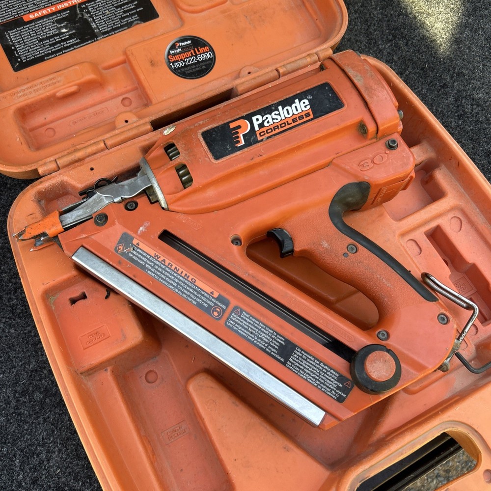 Paslode 30 Degree Framing Nailer (Untested)