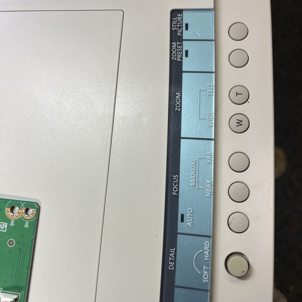 Canon Visualizer RE455X Video Presentation Portable Digital Projector