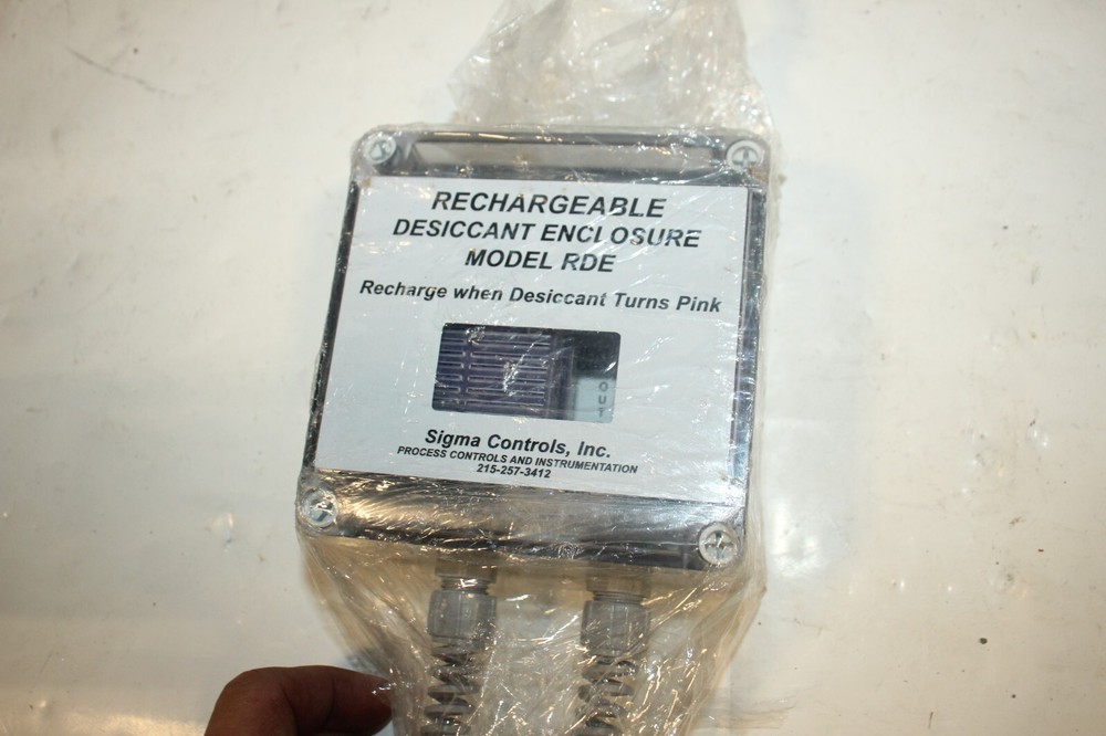 Sigma Controls Rechargeable Desiccant Enclosure RDE
