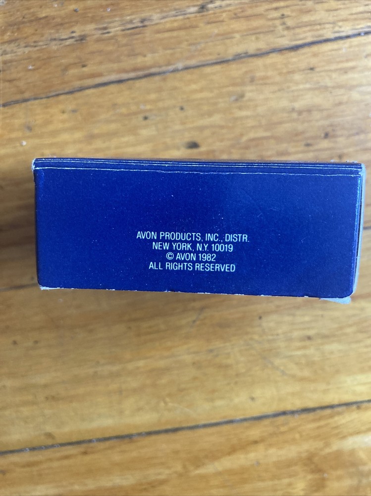 Vntg 1982 Avon NASA Space Shuttle Ring And Patch