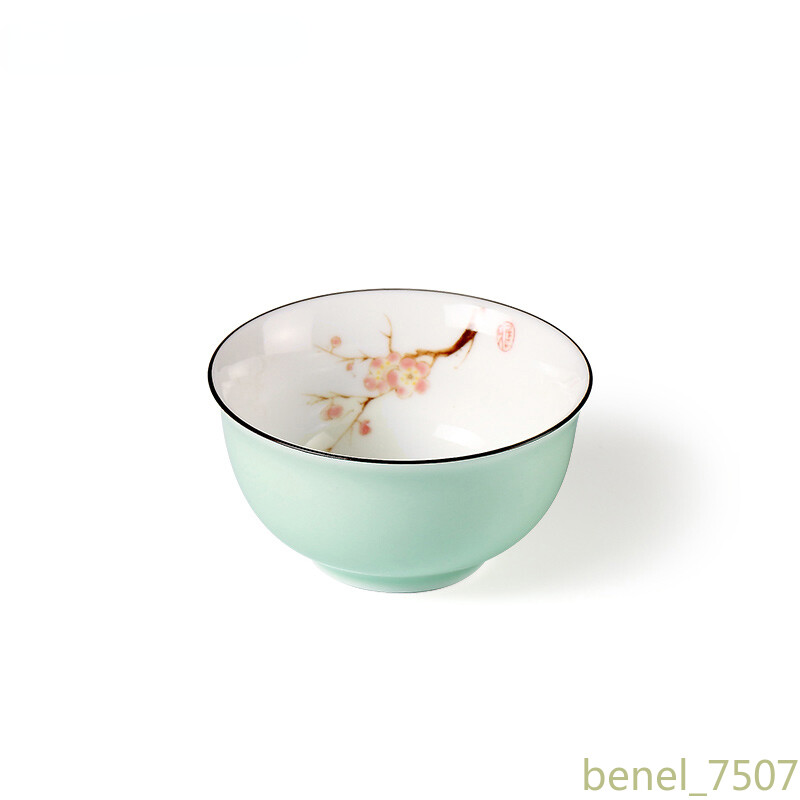 Chinese Ceramics Teacup Exquisite Hand-painted Plum Blossom Pattern