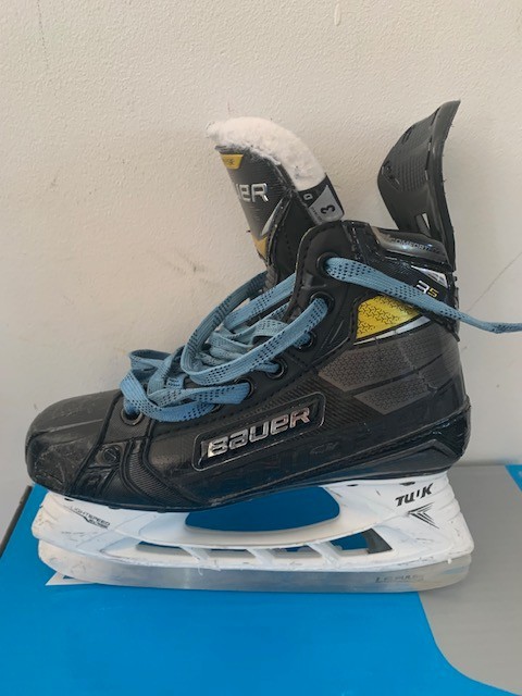 Bauer 3S Pro Skates Size 3 D