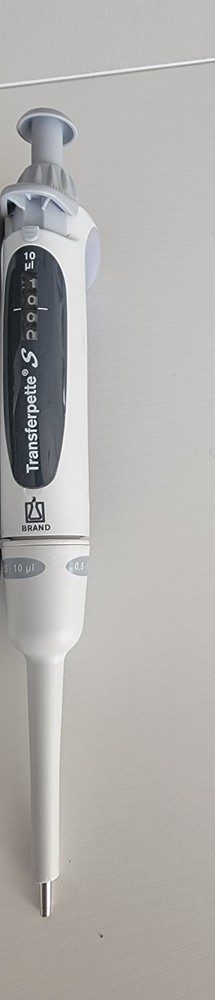 BrandTech Transferpette S Single-Channel Adjustable Pipette, 0.5-10uL