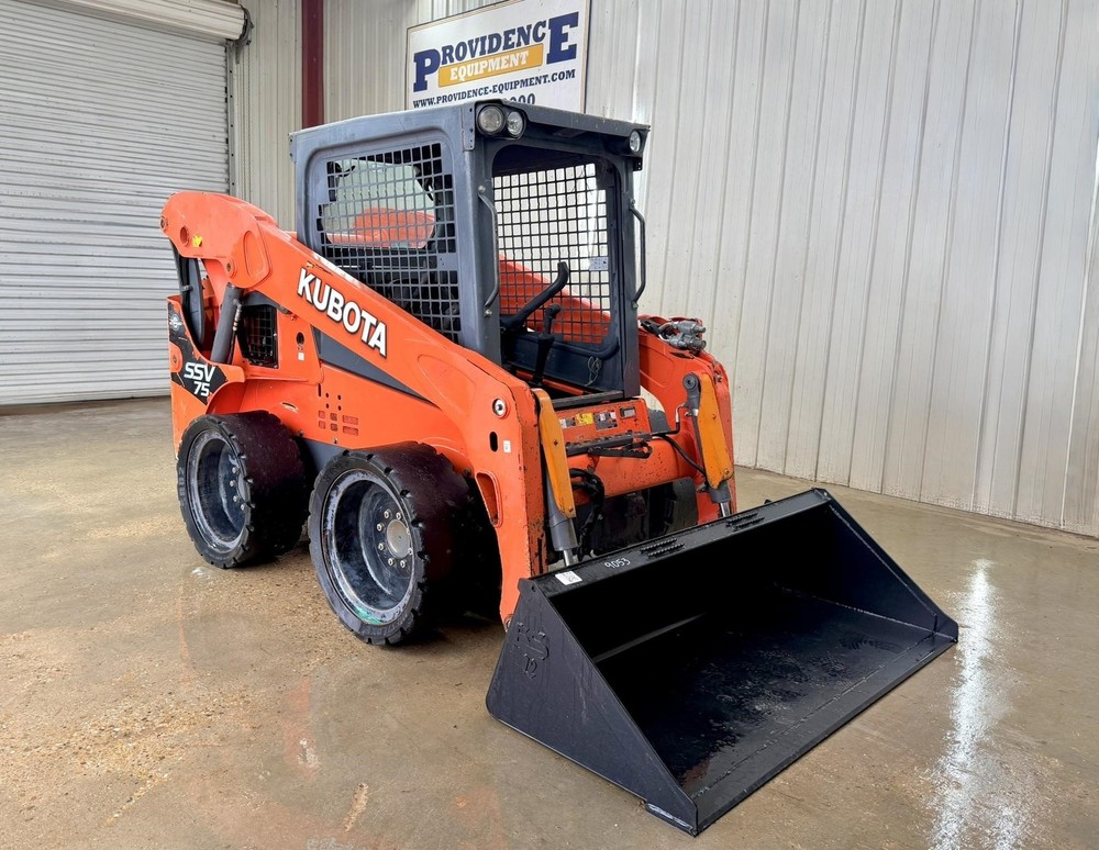 2016 KUBOTA SSV75 STANDARD FLOW OROPS SKID STEER WHEEL LOADER
