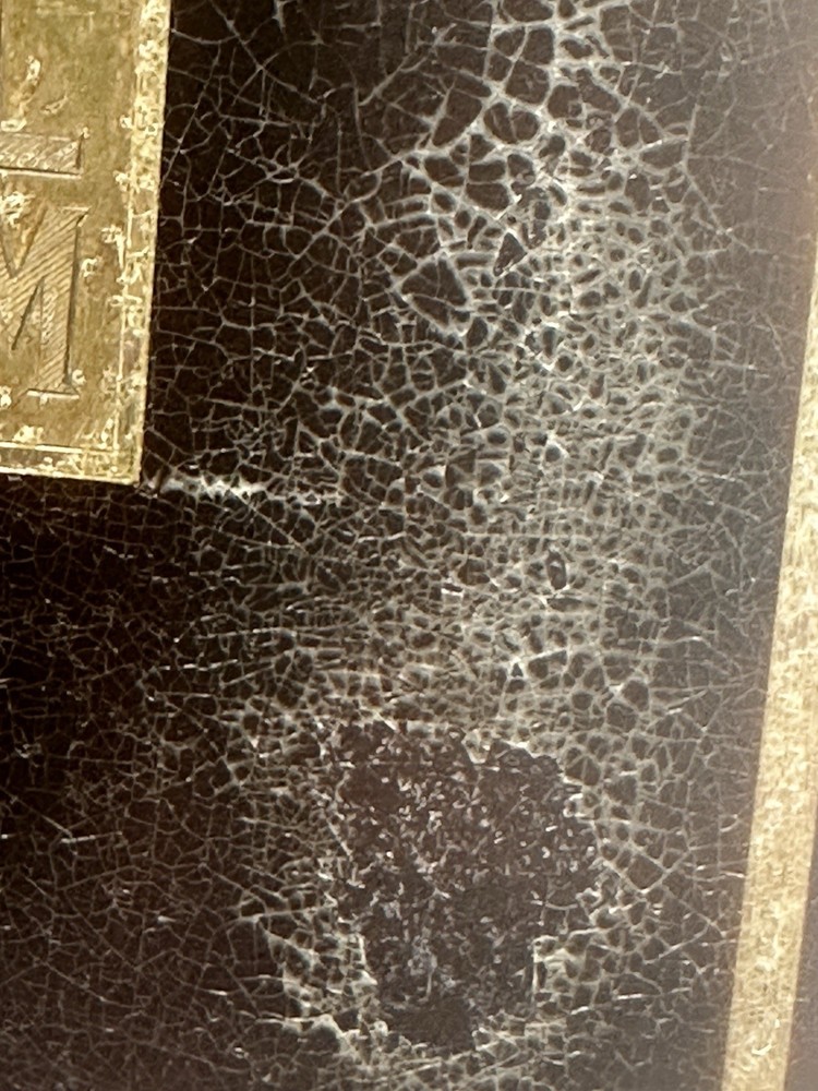 RONSON VINTAGE ART DECO LIGHTER & CASE