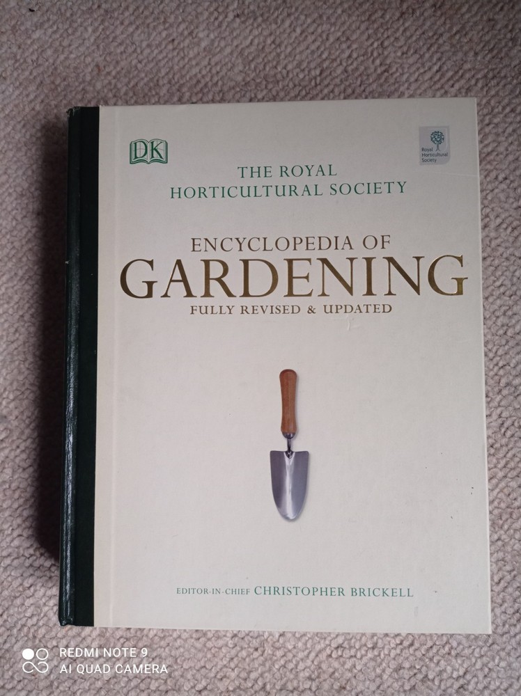Encyclopaedia Of Gardening