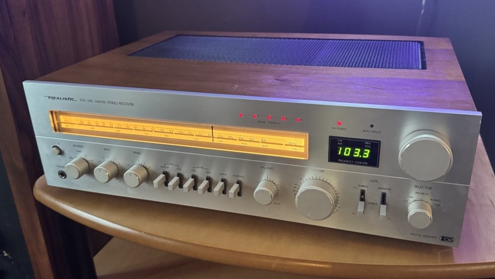 Realistic STA 240 Receiver (Serviced)