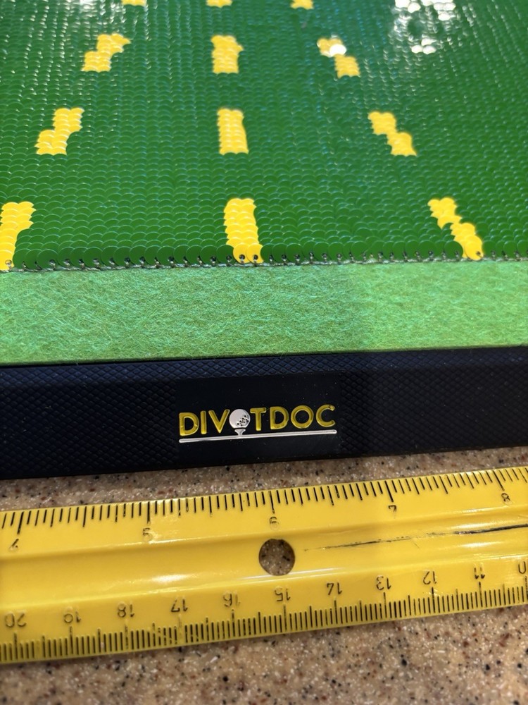 NEW IN BOX Golf DIVOTDOC Swing Training Mat, Hitting Mat with Path Feedback NEW