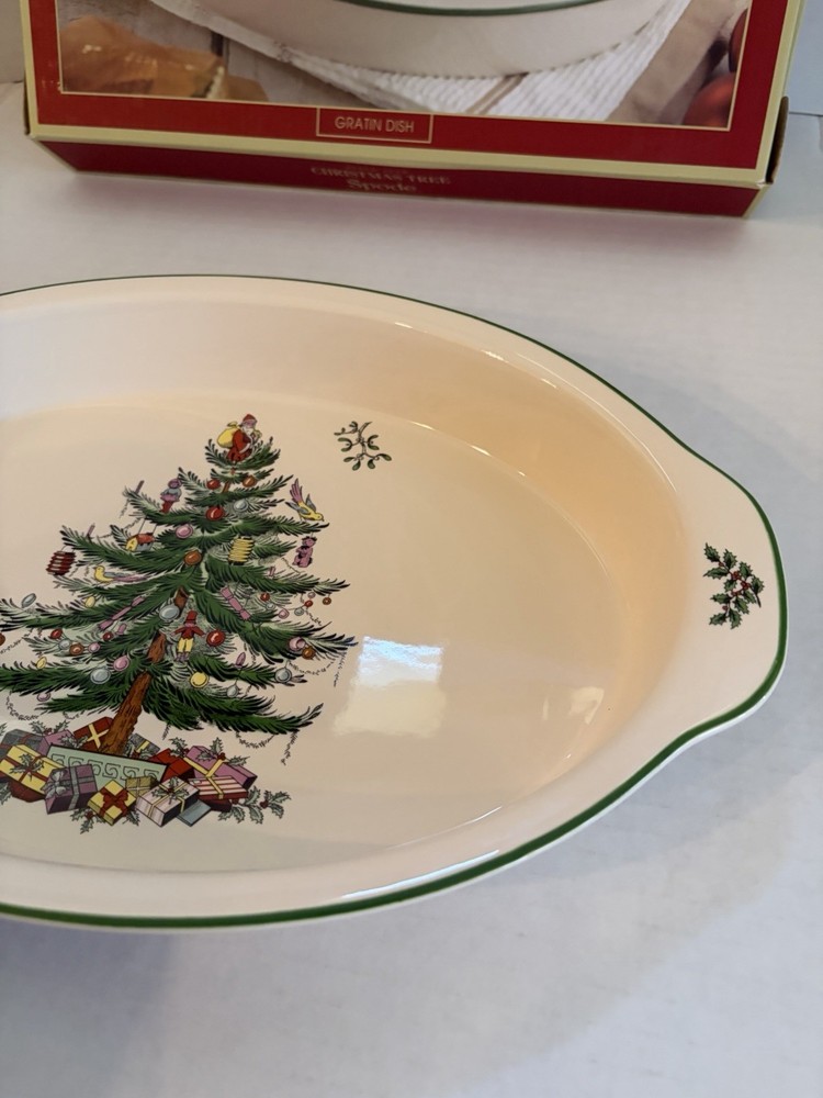 Spode Christmas Tree 14” Gratin Dish w/ Box