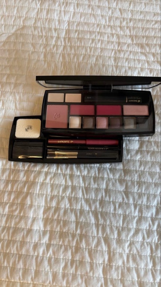 Lancome Absolu Voyage Makeup Palette Unused