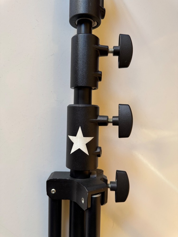 Multiblitz by Manfrotto Studio Light Stand, Leveling Leg, Black - 48" Collapsed
