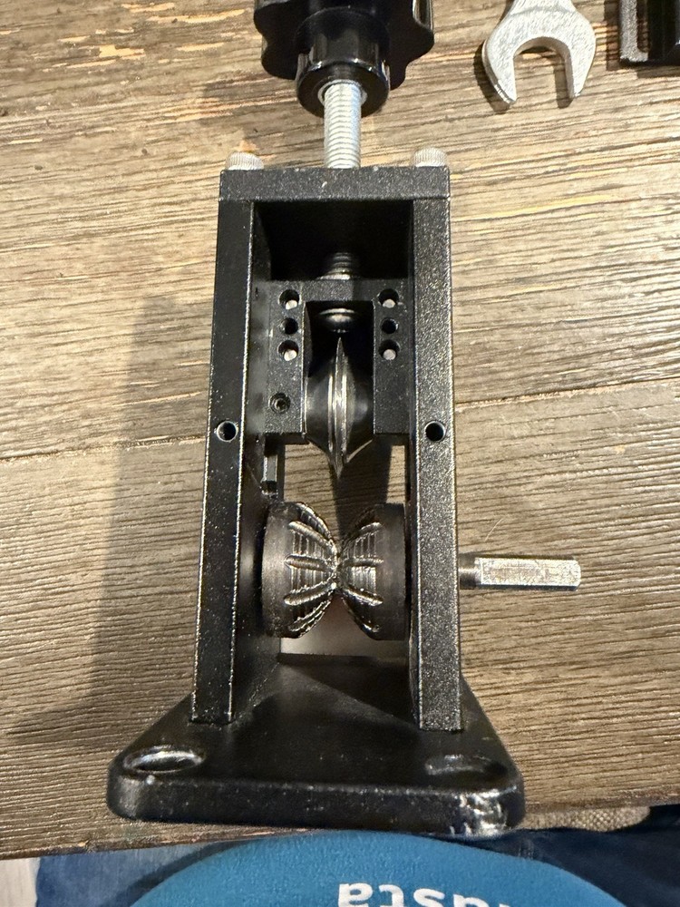 Nuvium portable scrap wire stripping machine Drill Powered