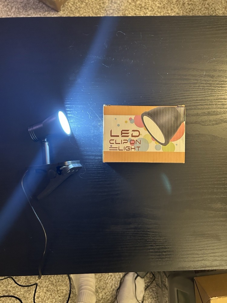 LED Clip On Light USB 3 Modes Adjustable Brightness