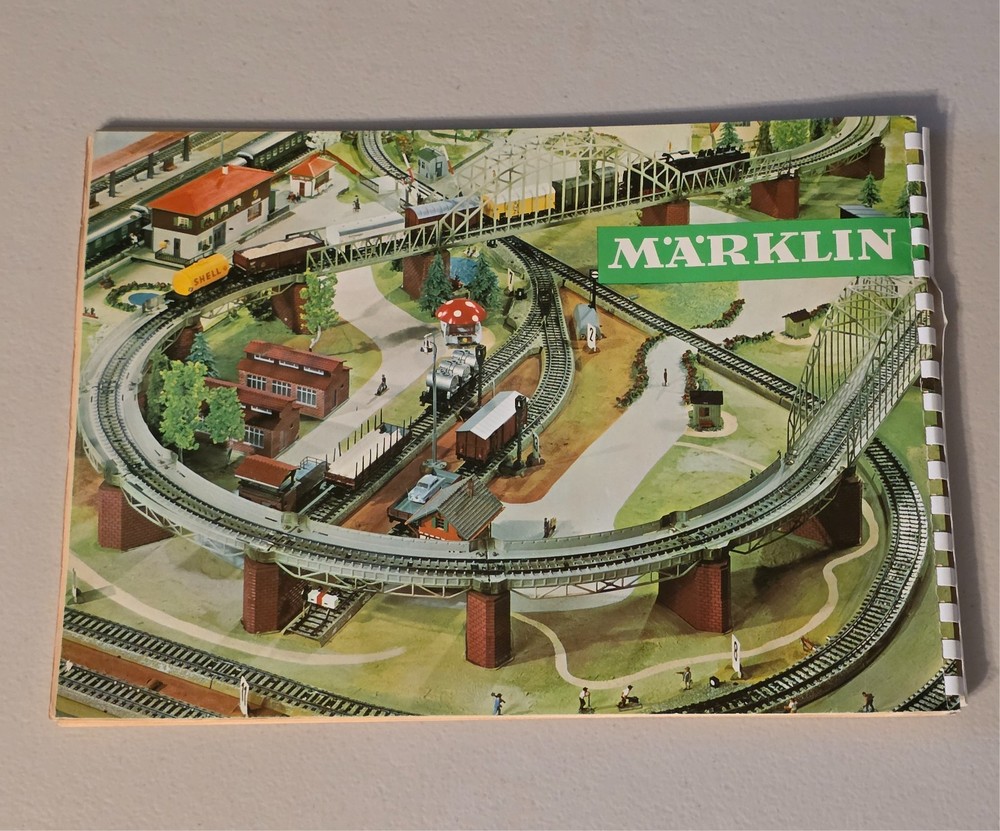 Marklin HO Track Layouts Gauge HO 0351 Spiral Bound Reference Book