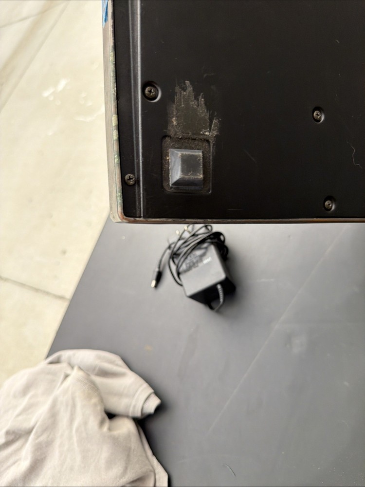 Roland MV-30 Studio M