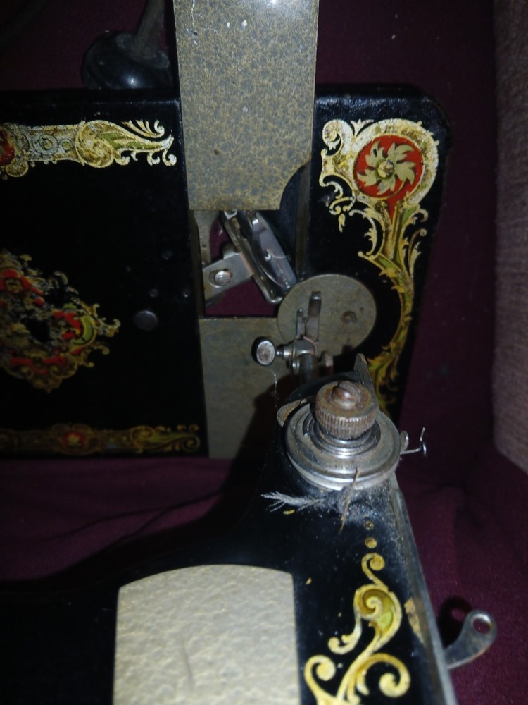 Singer 128 3/4 Size Machine
