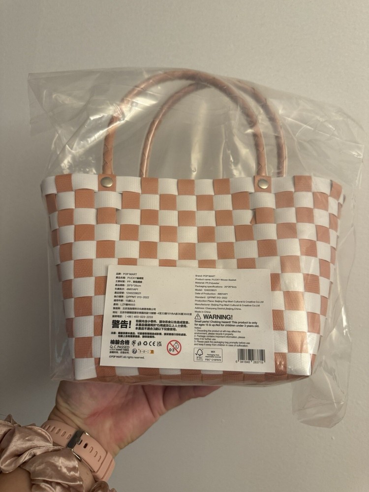 Authentic Pop Mark Pucky Bag