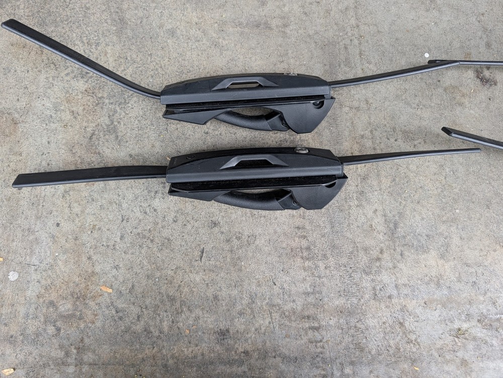 YAKIMA Skybox NX CLAMPS
