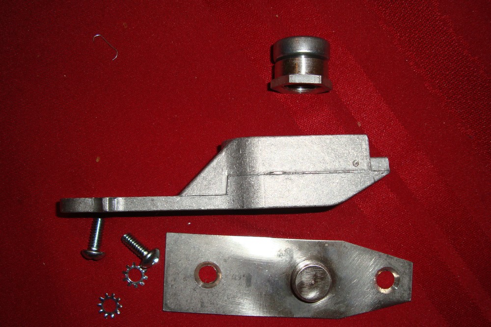 201060 BOTTOM DOOR PIVOT