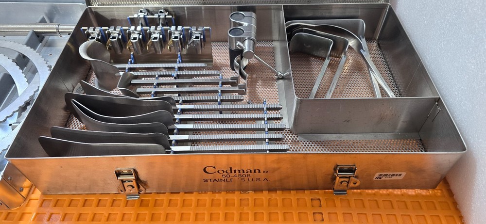 Codman Bookwalter Retractor Set with Tray