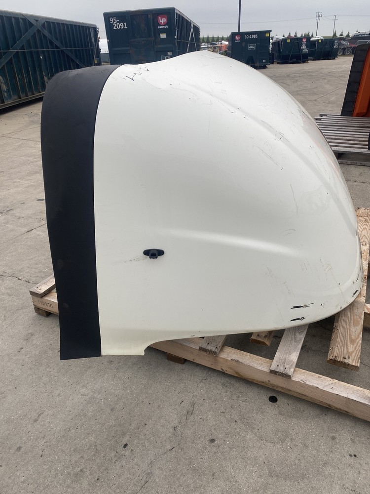 2017 Freightliner Cascadia Cab Wind Deflector (662-10068)