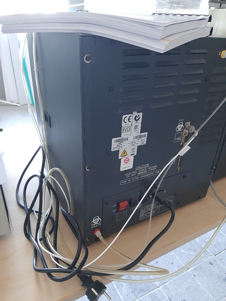 Beckman Coulter ACT Diff Hematology Analyzer