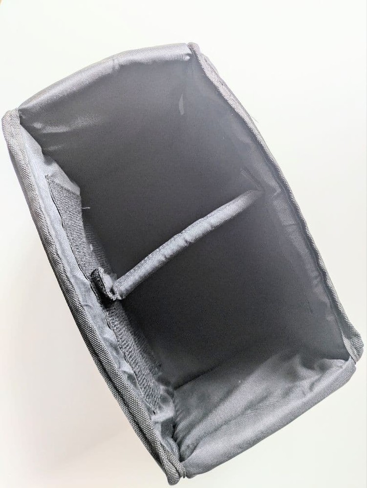 Camera Bag Inner Lining: External Dimensions W Approx. 27, D 19, Internal