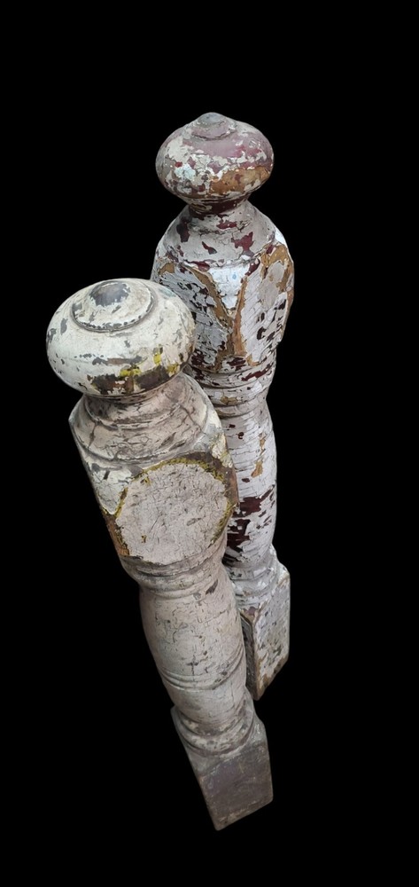Pair Of Newel Posts *GAM0200