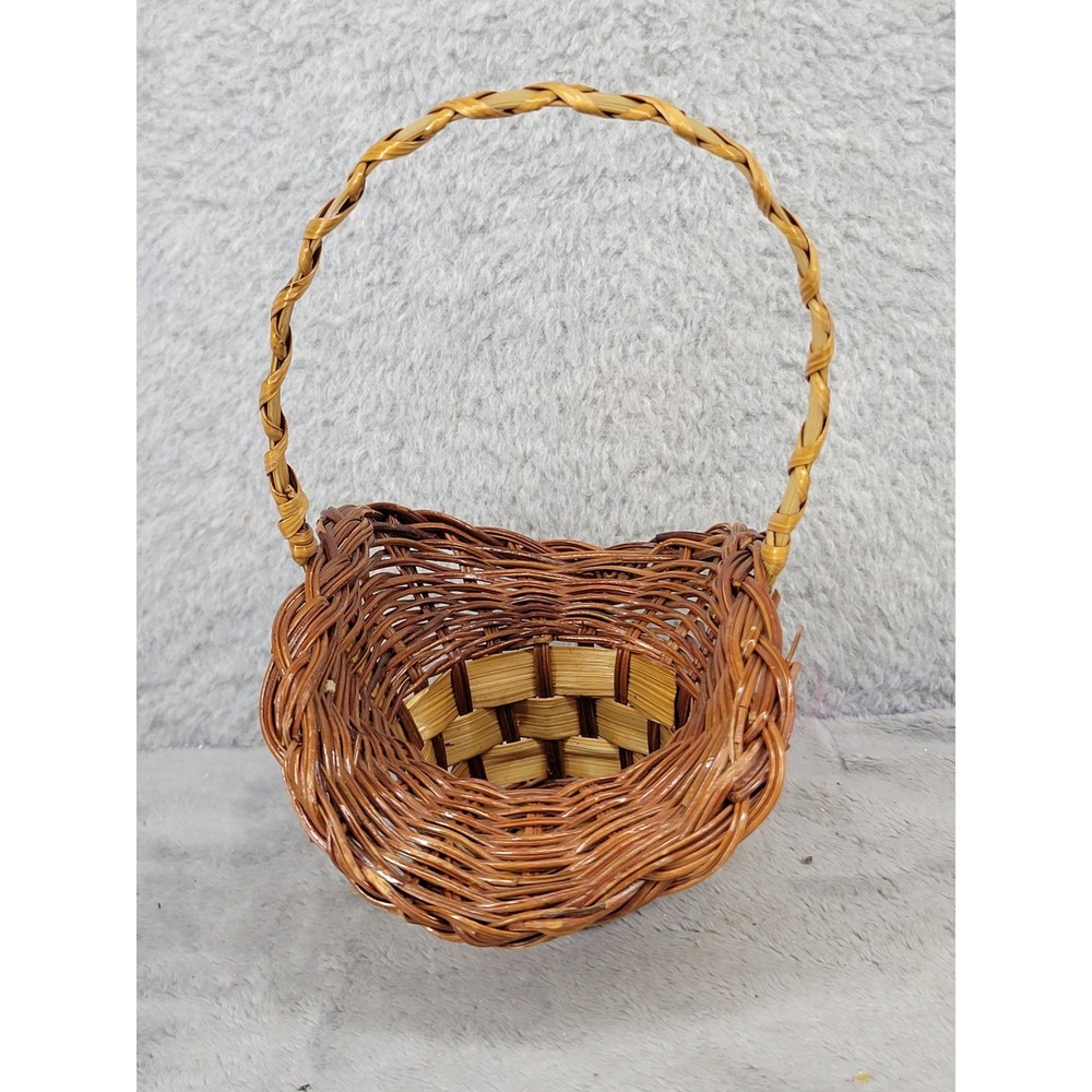 Small Wicker Basket Decorative Handle Farmhouse Rustic Tabletop Decor