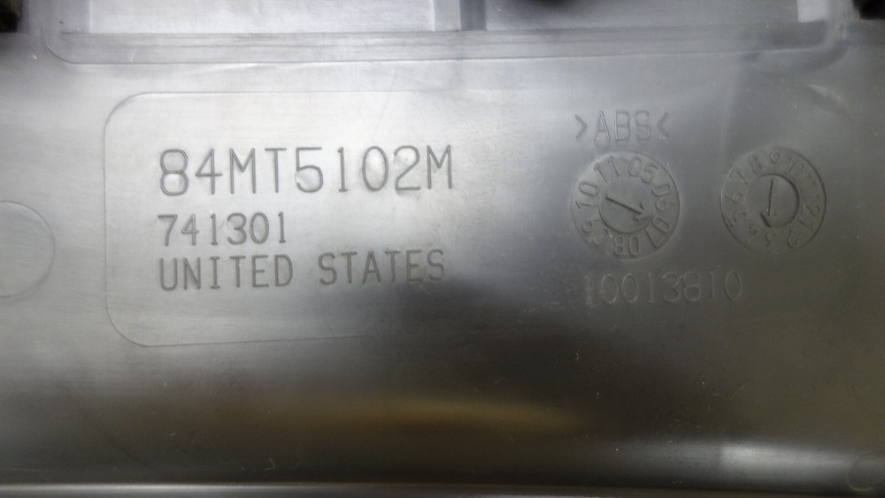 Mack Switch Panel 84mt5102m CXU613