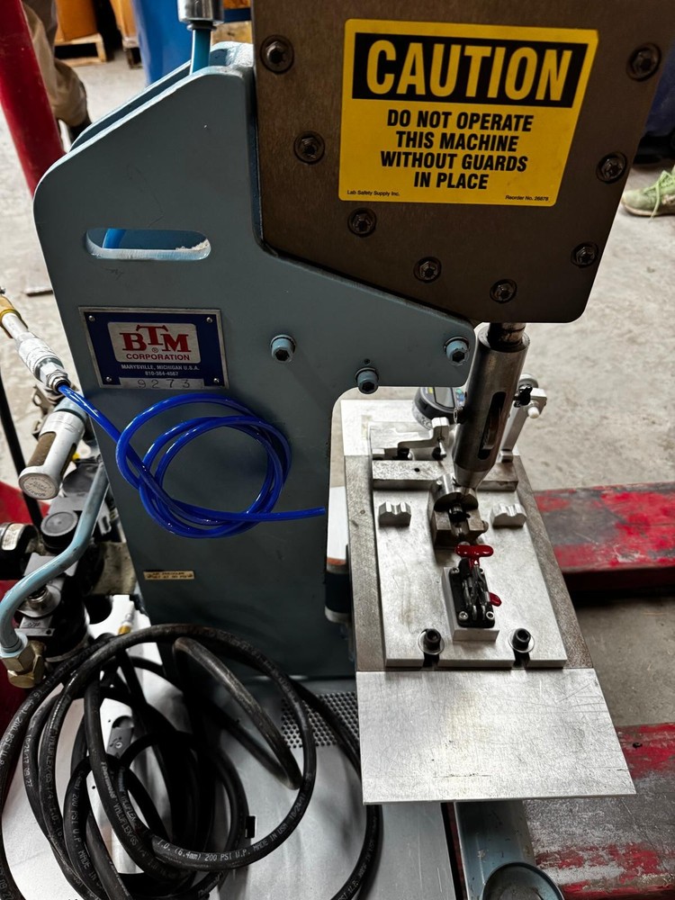BTM Pneumatic press unit Model P-2 -B x 1.5 PT100 A=5 94 CPP