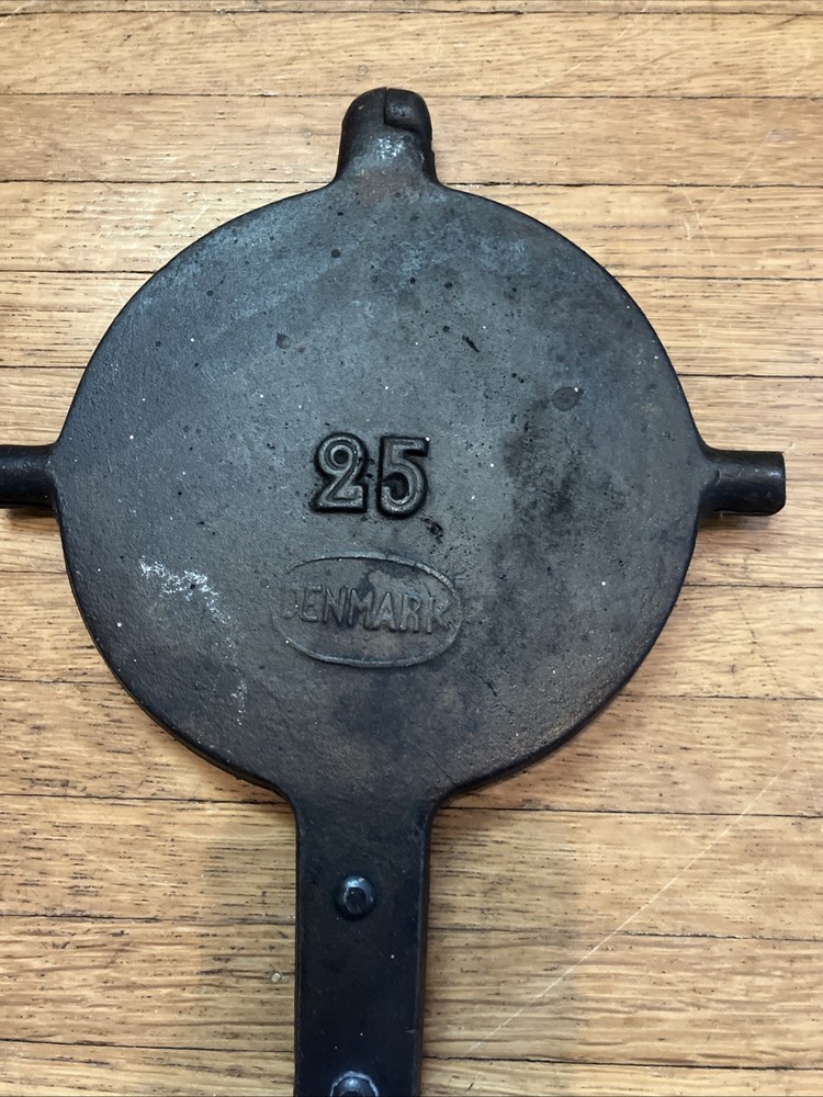 Cast Iron Krumkake Maker Denmark 25