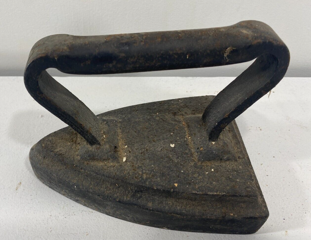 Vintage Cast Iron Sad Iron