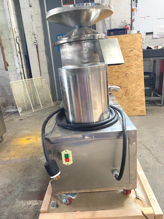 Egg Liquid Eggshell Centrifugal Separator / Breaker Cracker Shell Grinder 15K/H