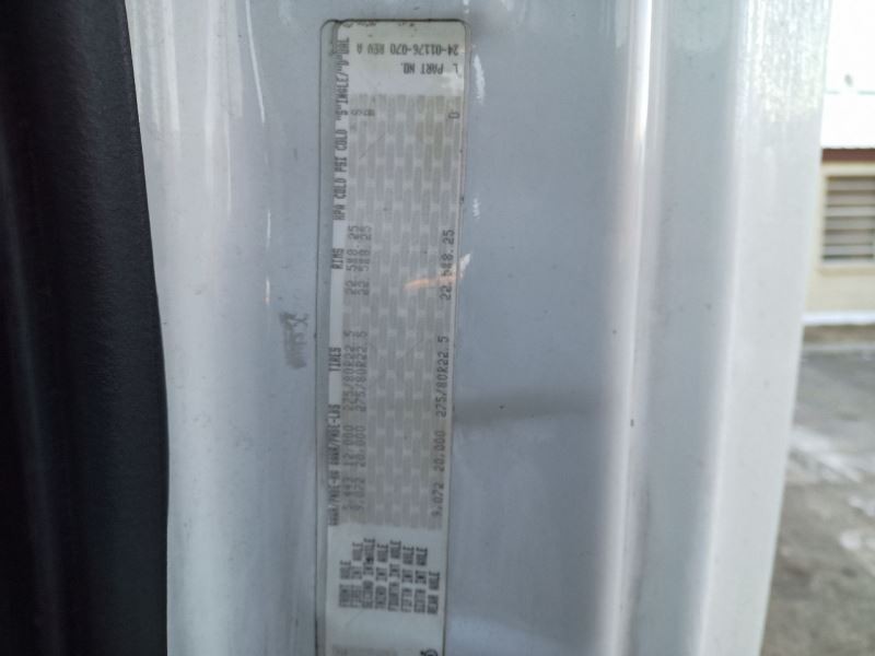 2011 Freightliner Cascadia Right Window Switch (9591273