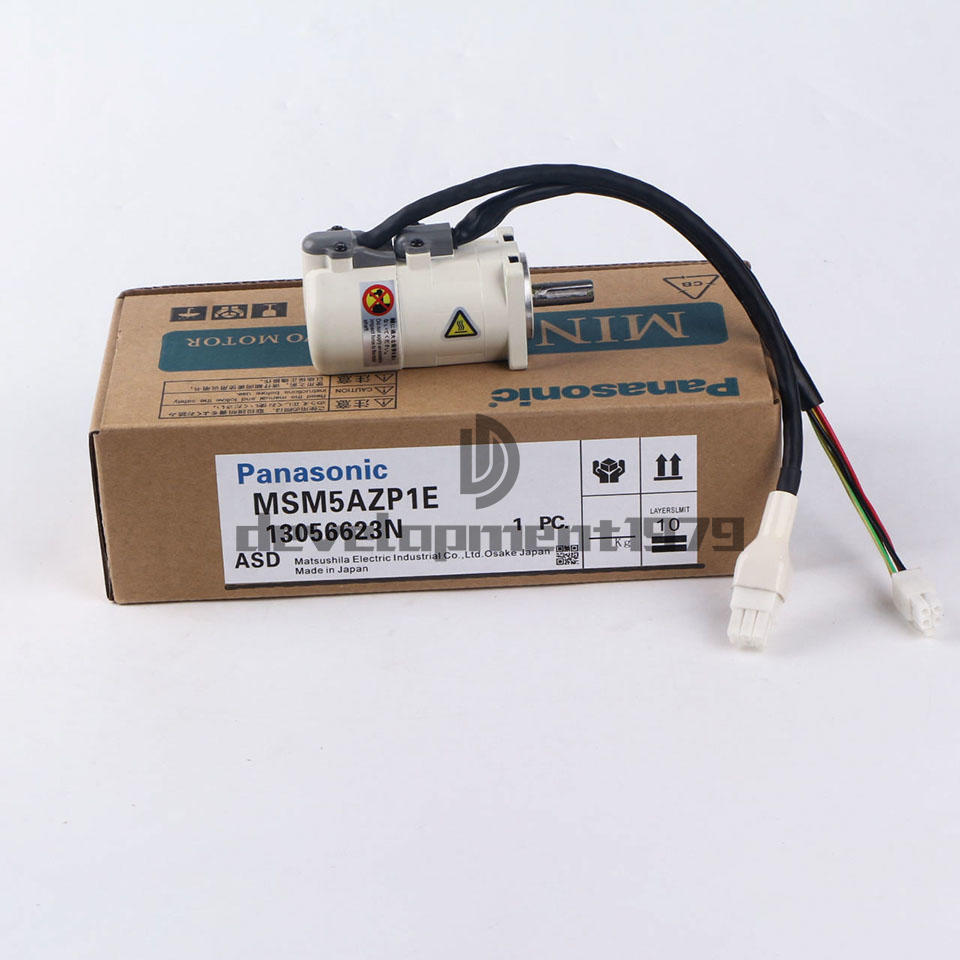 1PC NEW PANASONIC SERVO MOTOR MSM5AZP1E
