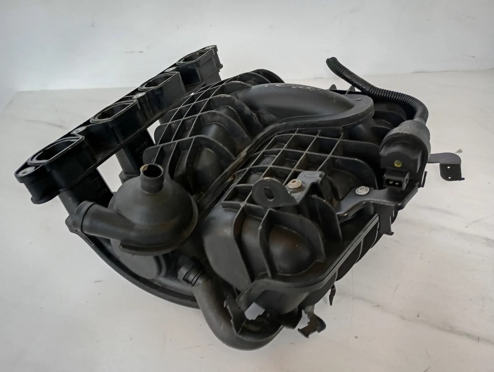 Genuine BMW E87 E90 Intake Manifold 7520343