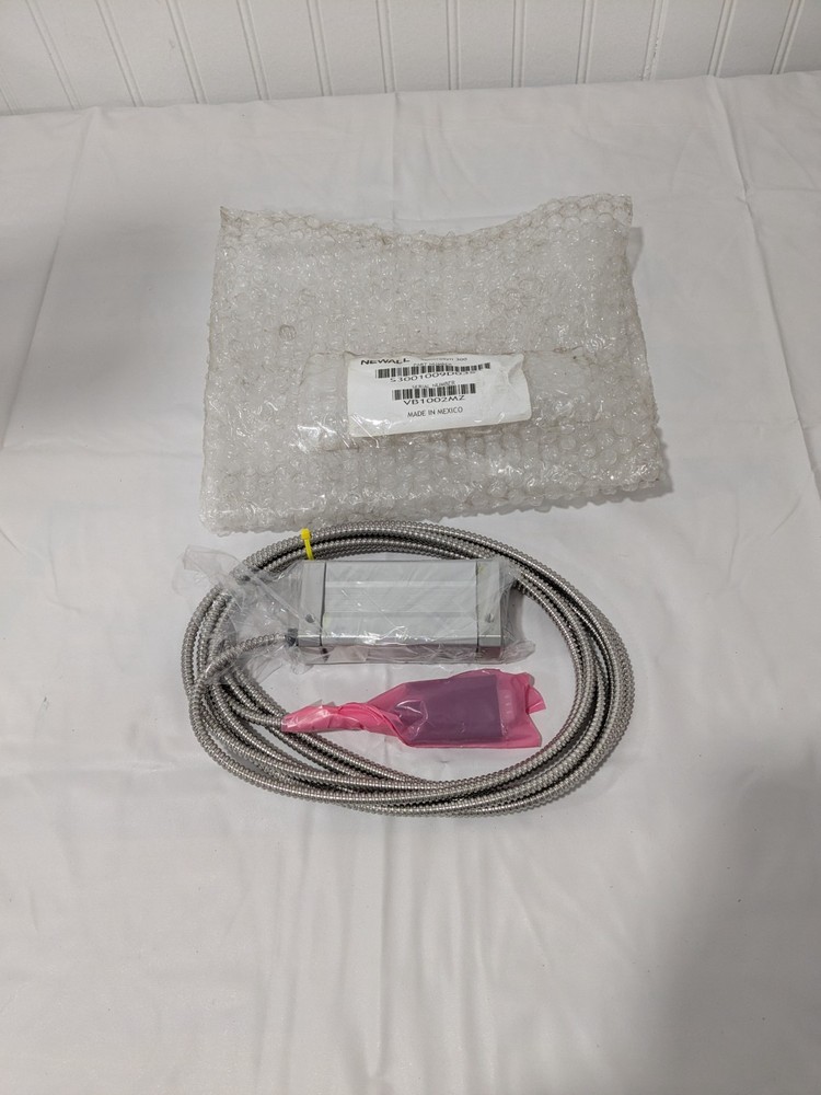 Newall Spherosyn 300 Encoder Reader Head w/ Armored Cable S3001009D035