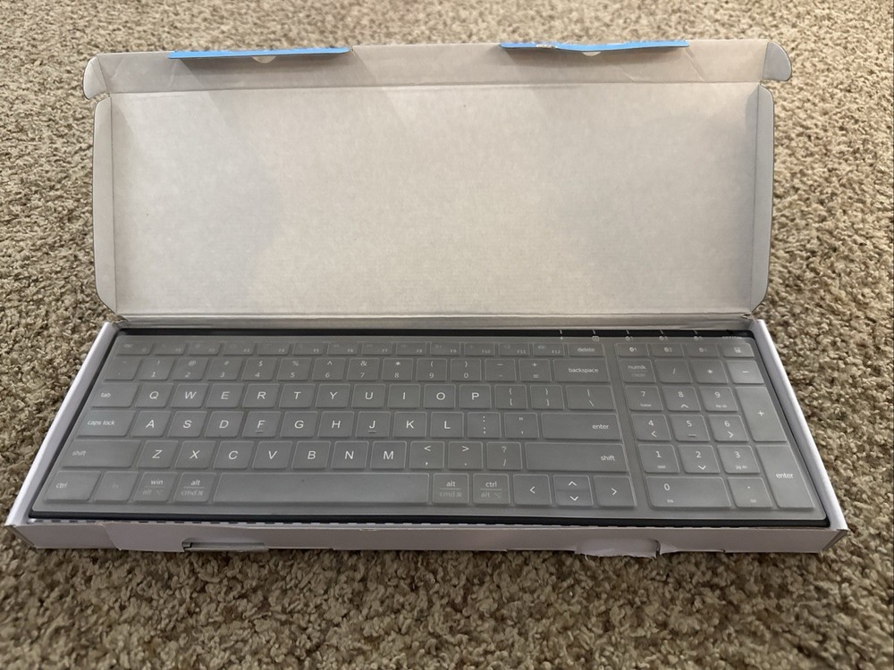 Wireless Keyboard and Mouse, Vssoplor Rechargeable-Bluetooth Keyboard, USB Mouse