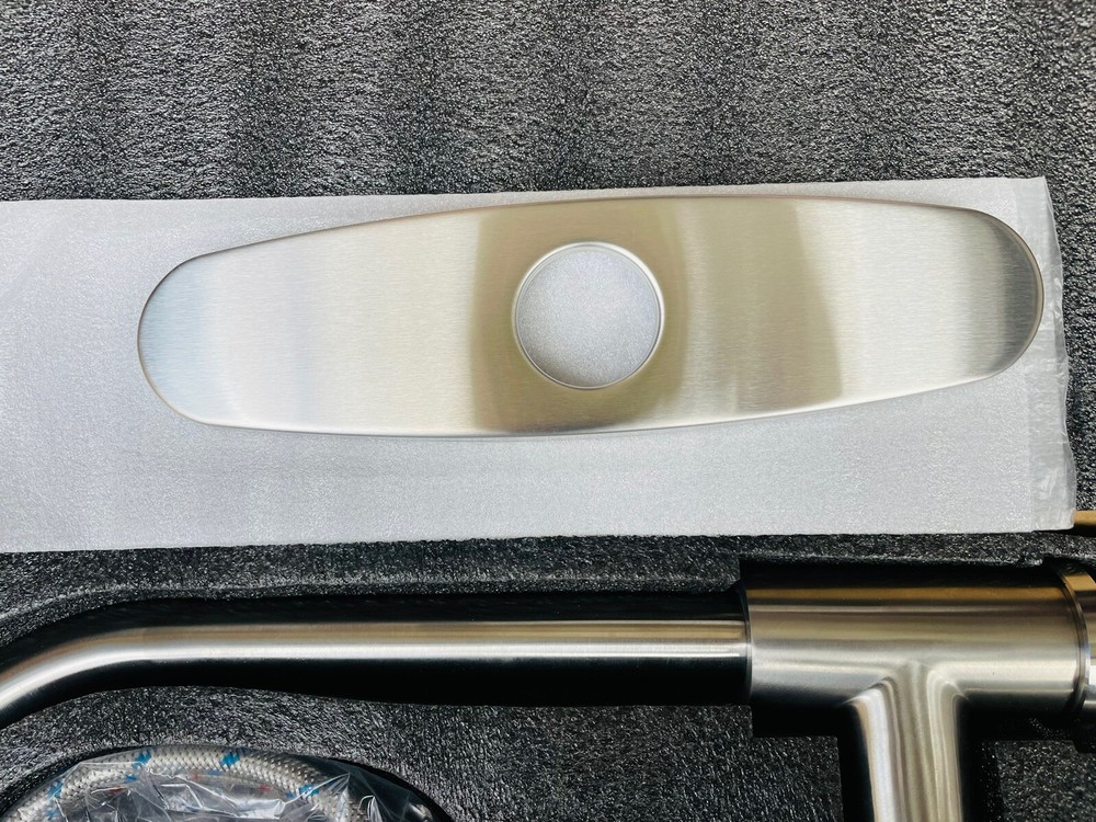 🔥 Sanitary Wares • Single Hole Pull Down Kitchen Faucet Spray • Chrome Silver