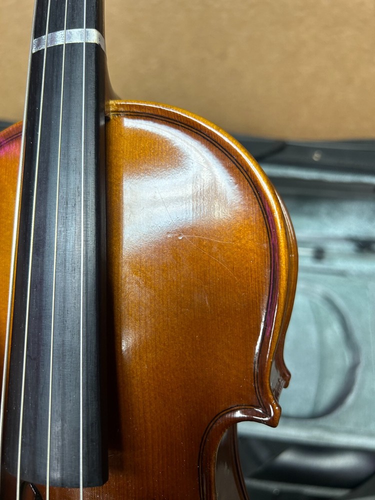 Torrelli Viola 12" With Case and Bow
