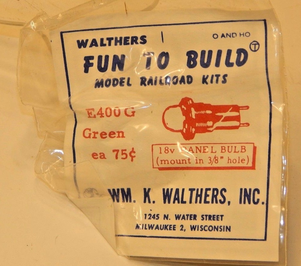 Walthers #E400G 18V Panel Bulb Green NEW