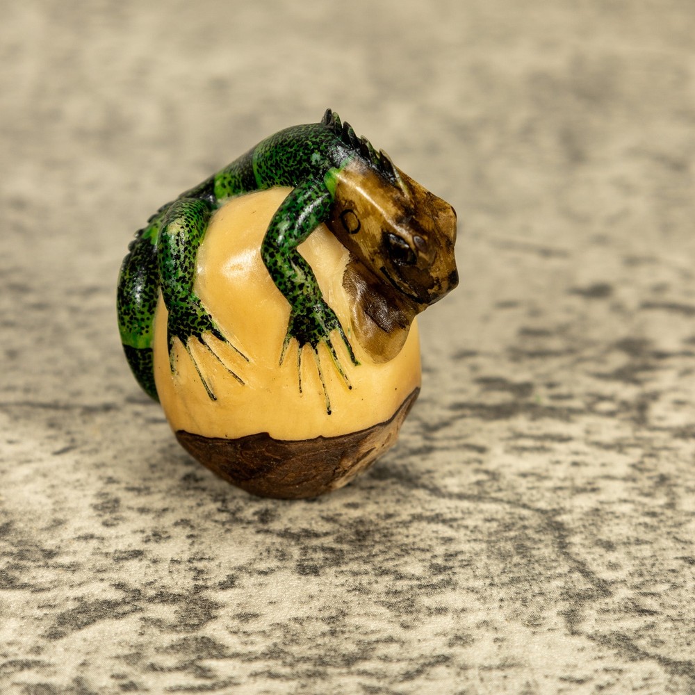 Green Iguana Lizard Tagua Nut Carving