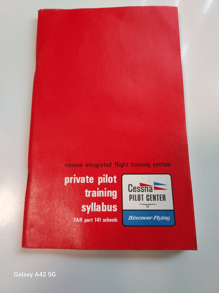 Cessna Integrated Flight Training System Private Pilot Training Syllabus 1981